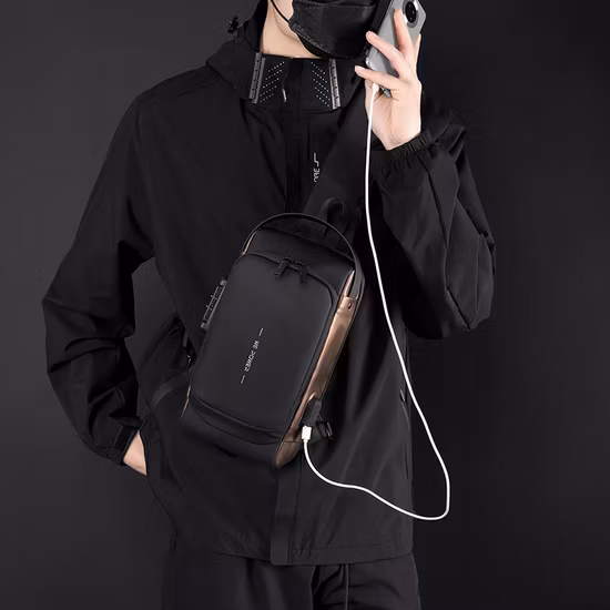 Bolso cruzado ligero de la honda del bolso del pecho del camuflaje de los hombres populares de la tendencia